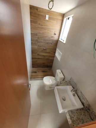 Imagem Casa com 4 Quartos à Venda, 275 m² em Jardim Limoeiro - Camaçari Imagem Casa com 4 Quartos à Venda, 275 m² em Jardim Limoeiro - Camaçari