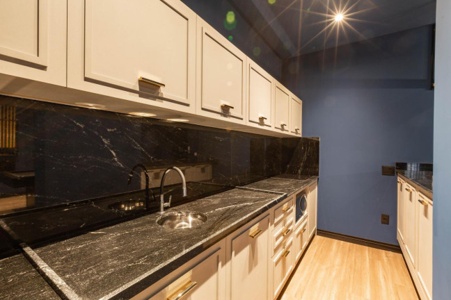 Imagem Apartamento com 3 Quartos à Venda, 130 m² em Pioneiros - Balneário Camboriú Imagem Apartamento com 3 Quartos à Venda, 130 m² em Pioneiros - Balneário Camboriú
