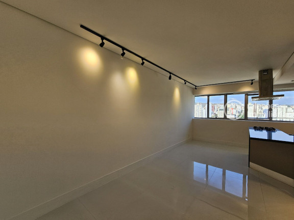 Imagem Apartamento com 2 Quartos à Venda, 73 m² em Savassi - Belo Horizonte Imagem Apartamento com 2 Quartos à Venda, 73 m² em Savassi - Belo Horizonte