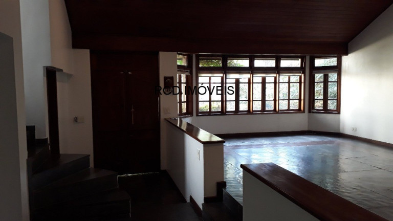 Imagem Casa com 3 Quartos à Venda, 470 m² em Parque Dos Príncipes - São Paulo