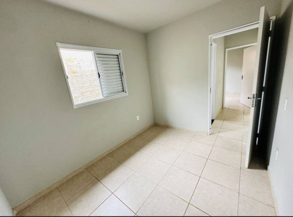 Imagem Casa com 2 Quartos para Alugar, 250 m² em Vida Nova Botucatu (rubião Junior) - Botucatu Imagem Casa com 2 Quartos para Alugar, 250 m² em Vida Nova Botucatu (rubião Junior) - Botucatu