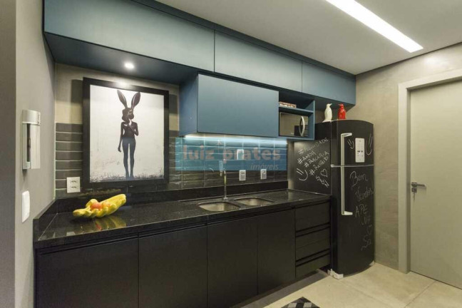 Imagem Apartamento com 2 Quartos à Venda, 94 m² em Moinhos De Vento - Porto Alegre