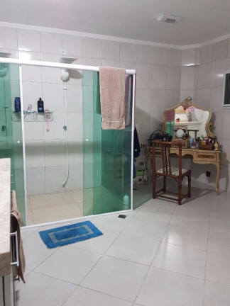 Imagem Sobrado com 4 Quartos à Venda, 320 m² em Maracanã - Praia Grande Imagem Sobrado com 4 Quartos à Venda, 320 m² em Maracanã - Praia Grande