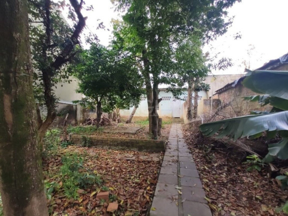 Imagem Casa com 4 Quartos à Venda, em Tristeza - Porto Alegre Imagem Casa com 4 Quartos à Venda, em Tristeza - Porto Alegre