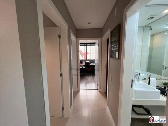 Imagem Apartamento com 3 Quartos à Venda, 124 m² em Centro - Florianópolis Imagem Apartamento com 3 Quartos à Venda, 124 m² em Centro - Florianópolis