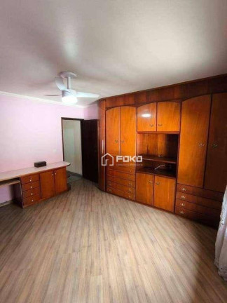Imagem Sobrado com 3 Quartos à Venda ou Locação, 200 m² em Jardim Toscana - Guarulhos Imagem Sobrado com 3 Quartos à Venda ou Locação, 200 m² em Jardim Toscana - Guarulhos