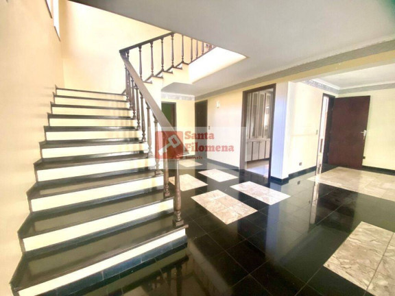 Sobrado com 3 Quartos para Alugar, 644 m² em Jardim Marajoara - São Paulo