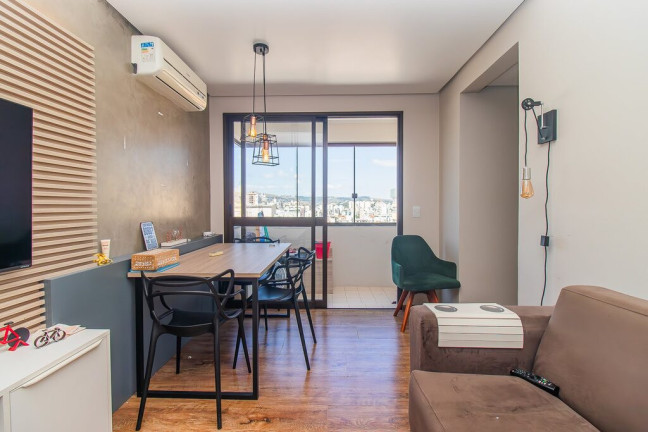 Imagem Apartamento com 1 Quarto à Venda, 46 m² em Petrópolis - Porto Alegre