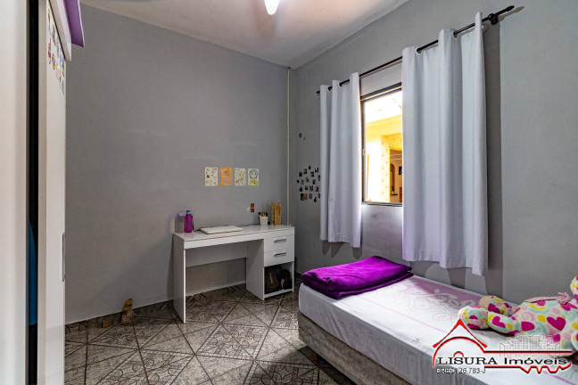 Imagem Casa com 3 Quartos à Venda, 160 m² em Jardim Das Indústrias - Jacareí Imagem Casa com 3 Quartos à Venda, 160 m² em Jardim Das Indústrias - Jacareí