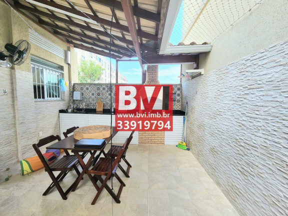Casa com 2 Quartos à Venda, 90 m² em Irajá - Rio De Janeiro