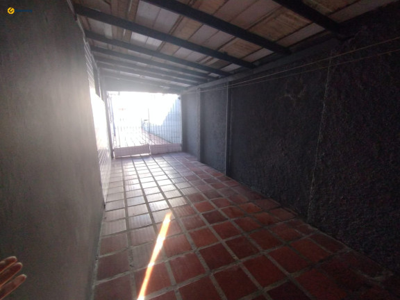 Imagem Casa com 4 Quartos à Venda, 324 m² em Balneário - Florianópolis