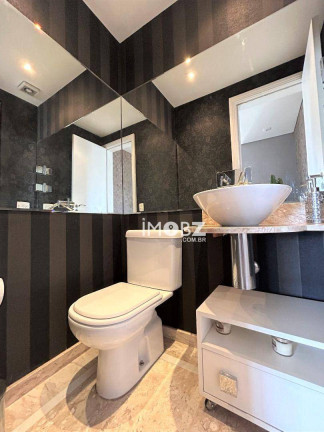 Imagem Imóvel com 5 Quartos à Venda, 260 m² em Vila Andrade - São Paulo Imagem Imóvel com 5 Quartos à Venda, 260 m² em Vila Andrade - São Paulo