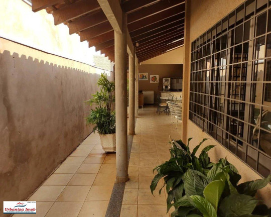 Imagem Casa com 4 Quartos à Venda, 247 m² em Jardim São Lourenço - Campo Grande Imagem Casa com 4 Quartos à Venda, 247 m² em Jardim São Lourenço - Campo Grande