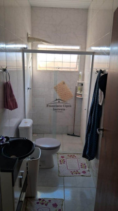 Imagem Casa com 2 Quartos à Venda, 131 m² em Tabaú - Pindamonhangaba