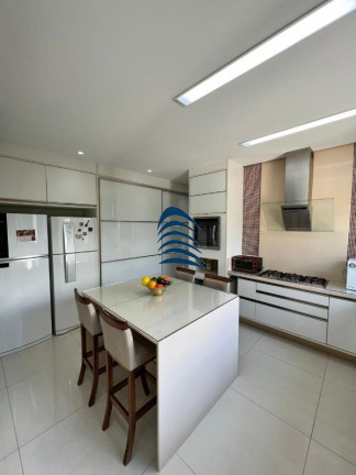 Imagem Imóvel com 5 Quartos à Venda, 550 m² em Portão - Lauro De Freitas