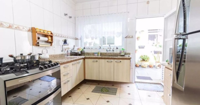 Imagem Casa com 4 Quartos à Venda, 140 m² em Jardim Dom Bosco - São Paulo Imagem Casa com 4 Quartos à Venda, 140 m² em Jardim Dom Bosco - São Paulo
