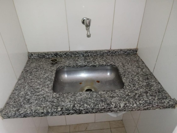 Imagem Kitnet com 1 Quarto à Venda, 28 m² em Santa Efigênia - São Paulo