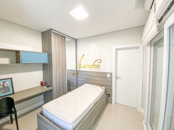 Imagem Casa com 3 Quartos à Venda, 200 m² em Centro - Xangri-la