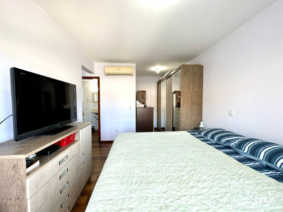 Imagem Apartamento com 3 Quartos à Venda, 198 m² em Estreito - Florianópolis