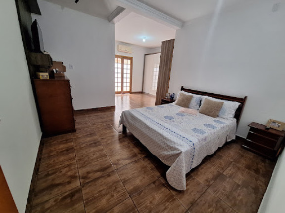 Imagem Casa com 2 Quartos à Venda, 228 m² em Jardim Itamaracá - Indaiatuba