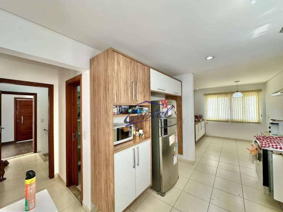 Imagem Casa com 4 Quartos à Venda, 401 m² em Granja Viana - Carapicuíba Imagem Casa com 4 Quartos à Venda, 401 m² em Granja Viana - Carapicuíba