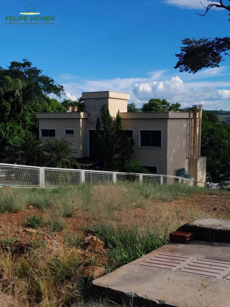 Casa à Venda,  em São Carlos