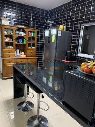 Imagem Casa com 3 Quartos à Venda, 250 m² em Parque São Domingos - São Paulo Imagem Casa com 3 Quartos à Venda, 250 m² em Parque São Domingos - São Paulo