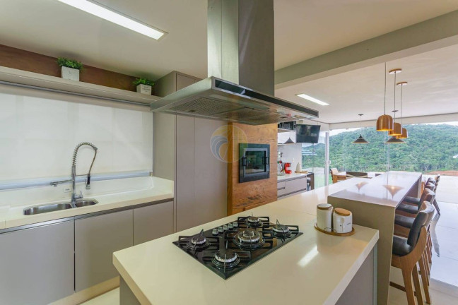Imagem Casa com 3 Quartos à Venda, 380 m² em Camboriú