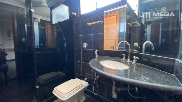 Imagem Cobertura com 4 Quartos à Venda, 480 m² em Praia Da Costa - Vila Velha