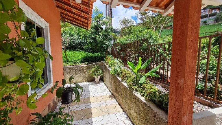 Imagem Casa com 3 Quartos à Venda, 190 m² em Vale Alpino - Teresópolis Imagem Casa com 3 Quartos à Venda, 190 m² em Vale Alpino - Teresópolis