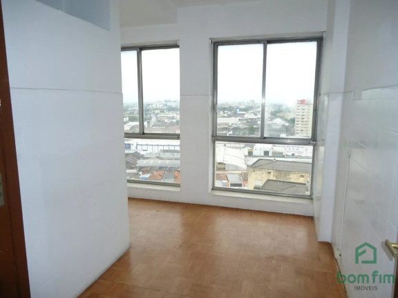 Sala Comercial à Venda, 60 m² em Centro - Porto Alegre