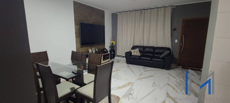 Imagem Casa com 3 Quartos à Venda, 210 m² em Vila Merces - Carapicuíba