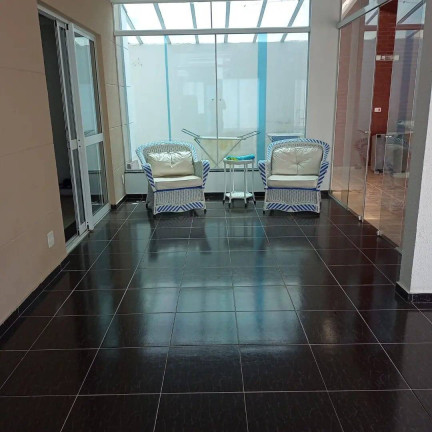 Imagem Casa de Condomínio com 5 Quartos à Venda, 320 m² em Alpahville  - Alphaville
