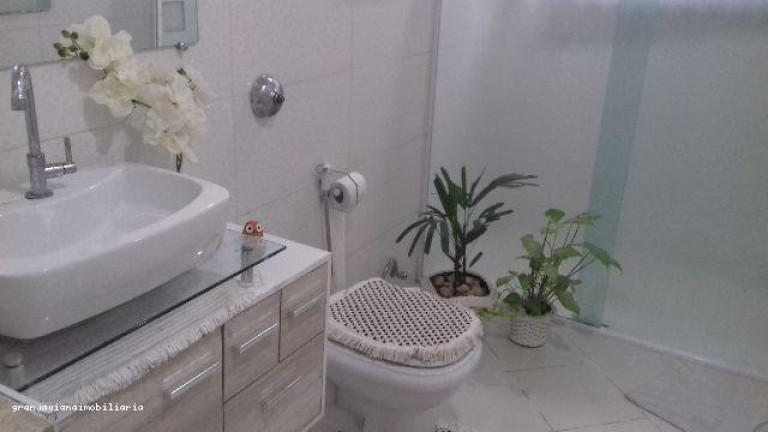 Imagem Apartamento com 2 Quartos à Venda, 116 m² em Cidade Ocian - Praia Grande