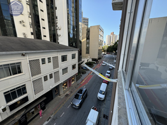 Foto do imóvel Apartamento com 3 Quartos à Venda, 111 m² em Centro - Florianópolis