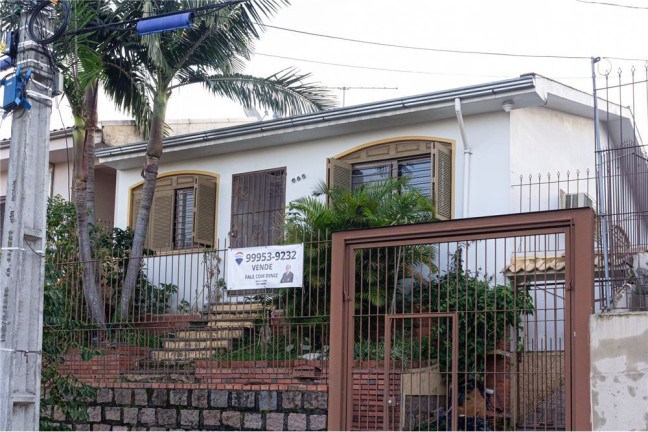 Imagem Casa com 3 Quartos à Venda, em Jardim Itu - Porto Alegre Imagem Casa com 3 Quartos à Venda, em Jardim Itu - Porto Alegre