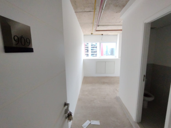 Imagem Sala Comercial à Venda, 122 m² em Asa Norte - Brasília Imagem Sala Comercial à Venda, 122 m² em Asa Norte - Brasília