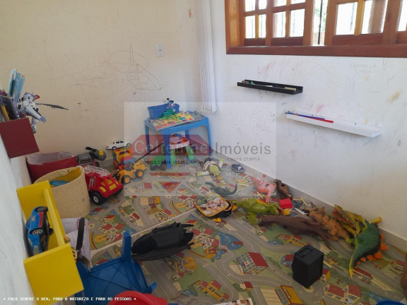 Imagem Chácara com 4 Quartos à Venda, 280 m² em Barreiro - Taubaté