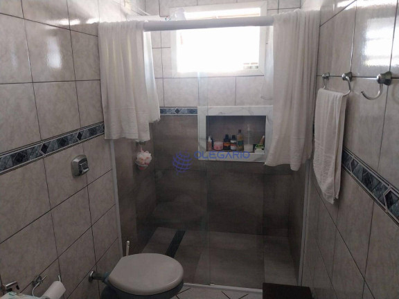 Imagem Sobrado com 3 Quartos à Venda, em Centro - Penha Imagem Sobrado com 3 Quartos à Venda, em Centro - Penha