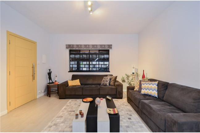 Imagem Casa com 2 Quartos à Venda, em Vila Sônia - São Paulo Imagem Casa com 2 Quartos à Venda, em Vila Sônia - São Paulo