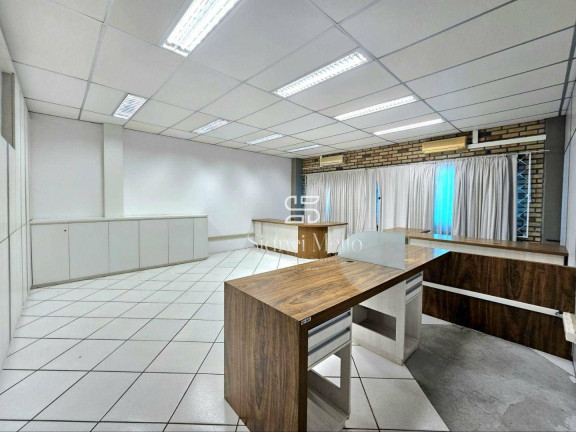 Imagem Galpão para Alugar, 515 m² em Centro - Balneário Camboriú Imagem Galpão para Alugar, 515 m² em Centro - Balneário Camboriú