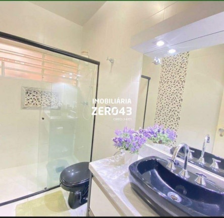 Imagem Casa com 4 Quartos à Venda, 300 m² em Jardim Alvorada - Londrina Imagem Casa com 4 Quartos à Venda, 300 m² em Jardim Alvorada - Londrina
