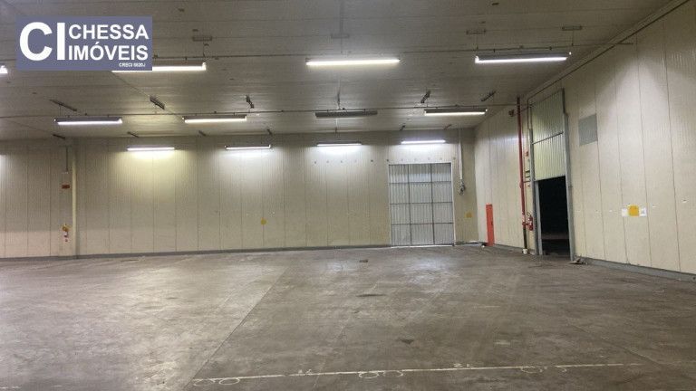 Imagem Galpão para Alugar, 1.382 m² em Bateas - Brusque Imagem Galpão para Alugar, 1.382 m² em Bateas - Brusque