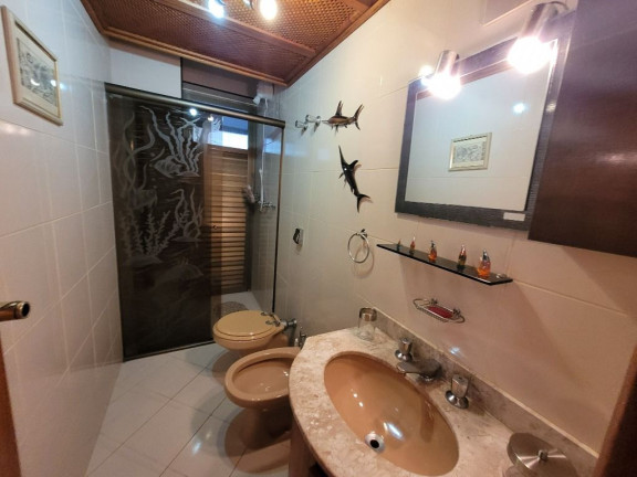 Imagem Apartamento com 3 Quartos à Venda, 110 m² em Pitangueiras - Guarujá Imagem Apartamento com 3 Quartos à Venda, 110 m² em Pitangueiras - Guarujá