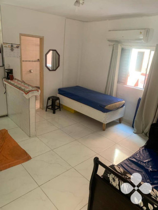 Imagem Imóvel com 1 Quarto à Venda, 23 m² em Ocian - Praia Grande Imagem Imóvel com 1 Quarto à Venda, 23 m² em Ocian - Praia Grande