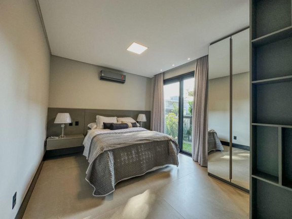Imagem Casa com 5 Quartos à Venda, 401 m² em -- - Xangri-la Imagem Casa com 5 Quartos à Venda, 401 m² em -- - Xangri-la