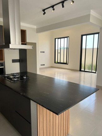 Imagem Casa de Condomínio com 3 Quartos à Venda, 190 m² em Residencial Vila De Leon I - Piratininga