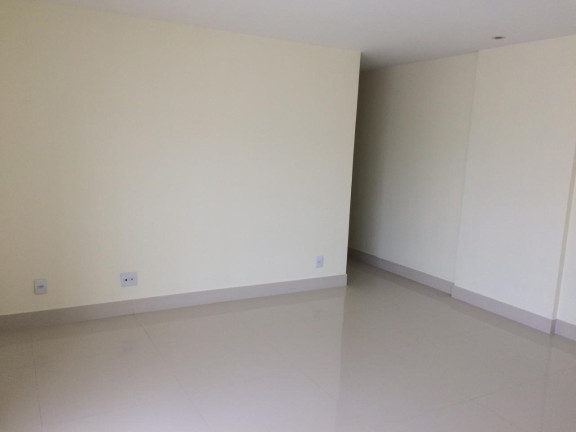 Imagem Imóvel com 3 Quartos à Venda, 171 m² em Icaraí - Niterói Imagem Imóvel com 3 Quartos à Venda, 171 m² em Icaraí - Niterói