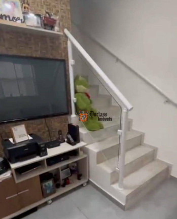 Imagem Sobrado com 2 Quartos à Venda, 62 m² em Maracanã - Praia Grande