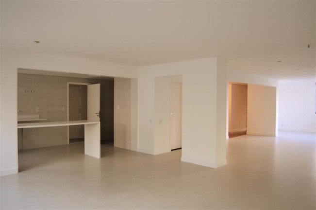 Imagem Imóvel com 4 Quartos à Venda, 270 m² em Moema - São Paulo Imagem Imóvel com 4 Quartos à Venda, 270 m² em Moema - São Paulo